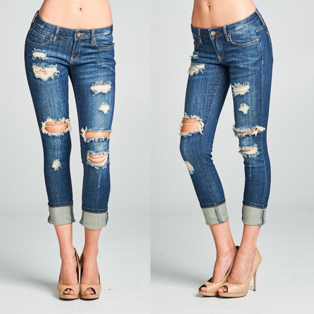 Distressed Skinny Jeans